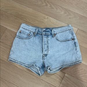 Levi’s 501 Light Blue Women's Jean Shorts